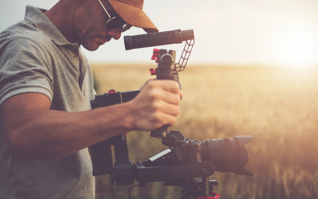 Ile zarabia operator kamery – praca, zarobki, doświadczenie.